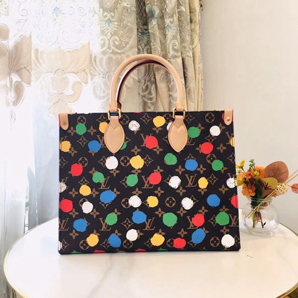 ルイヴィトンバッグ正面デザイン